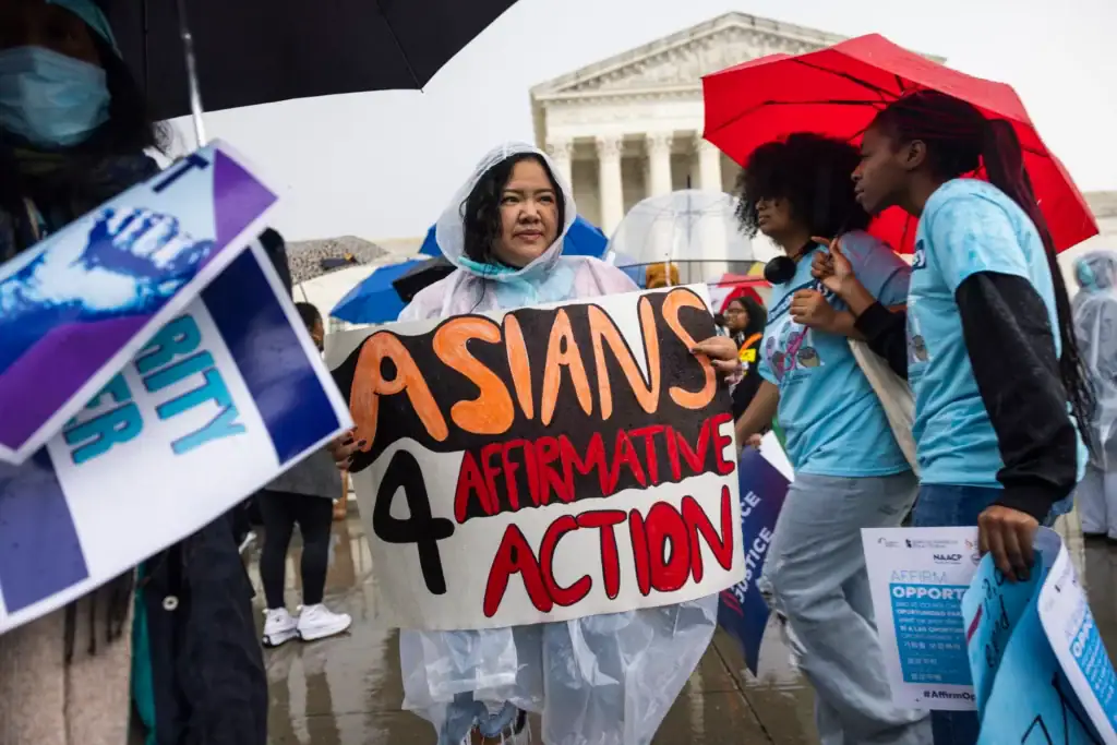Asians supporting affirmative action