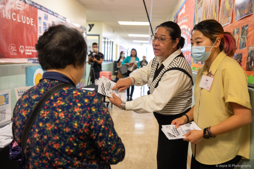 voter receiving information